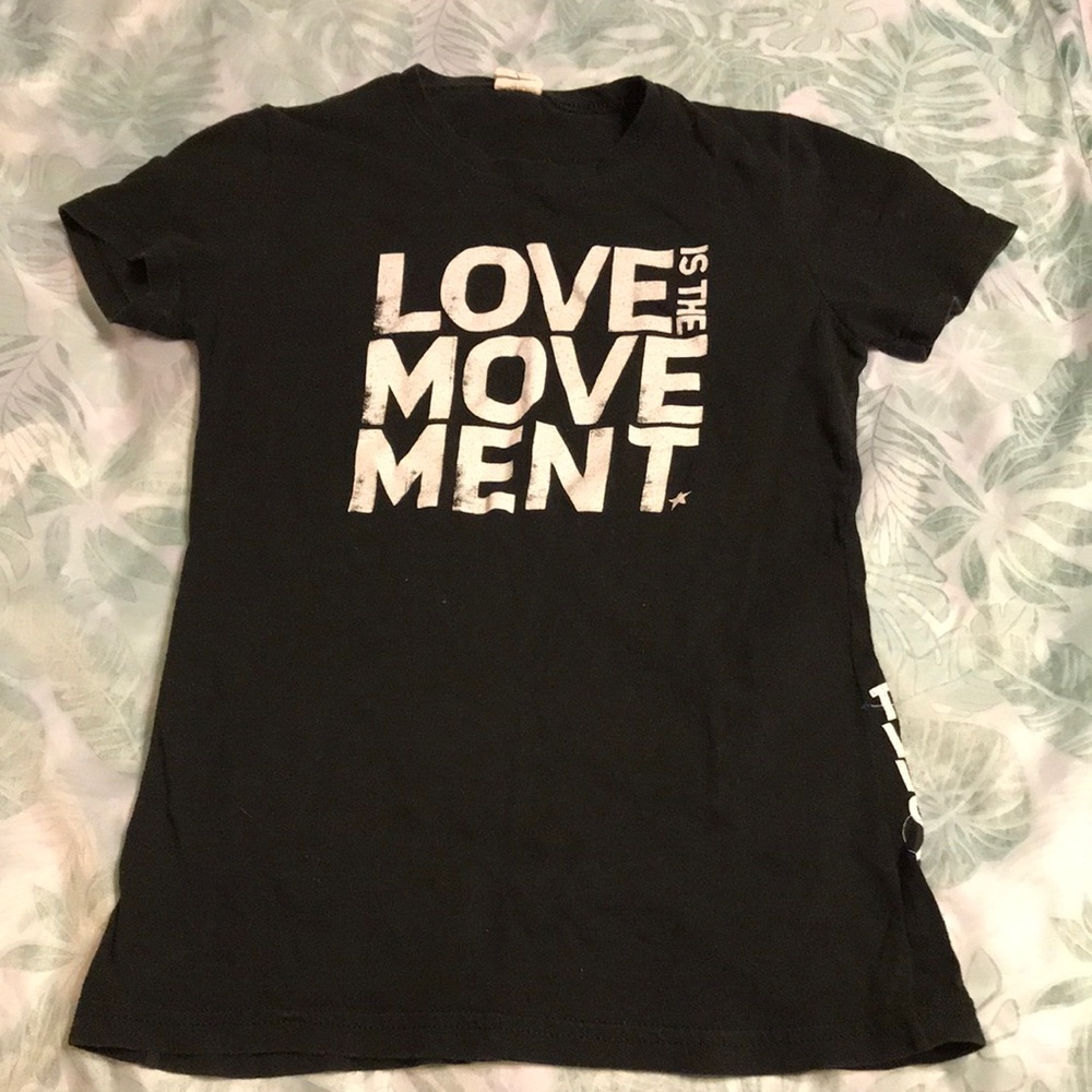 TWLOHA Distressed Graphic Ladies Baby T Small